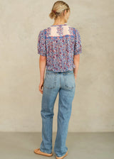 DELLA SHORT SLEEVE TOP 042026