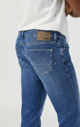 MARCUS SLIM STRAIGHT 072325