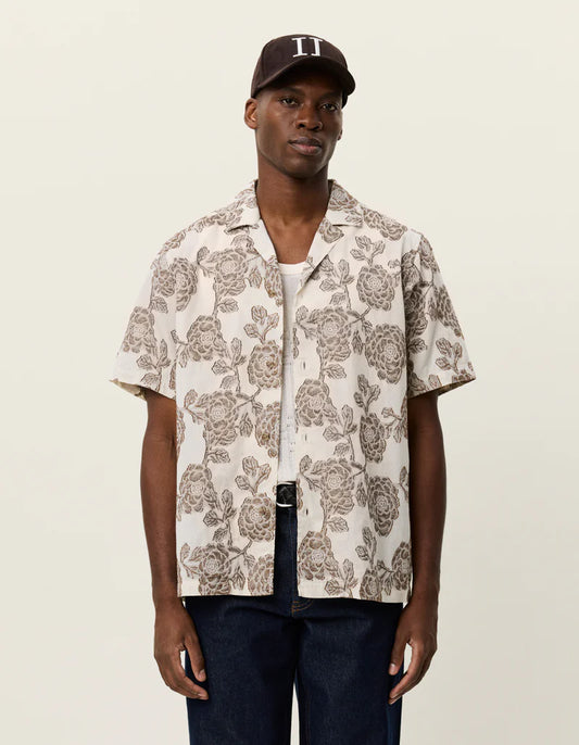 LESLEY FLOWER SS SHIRT 020926
