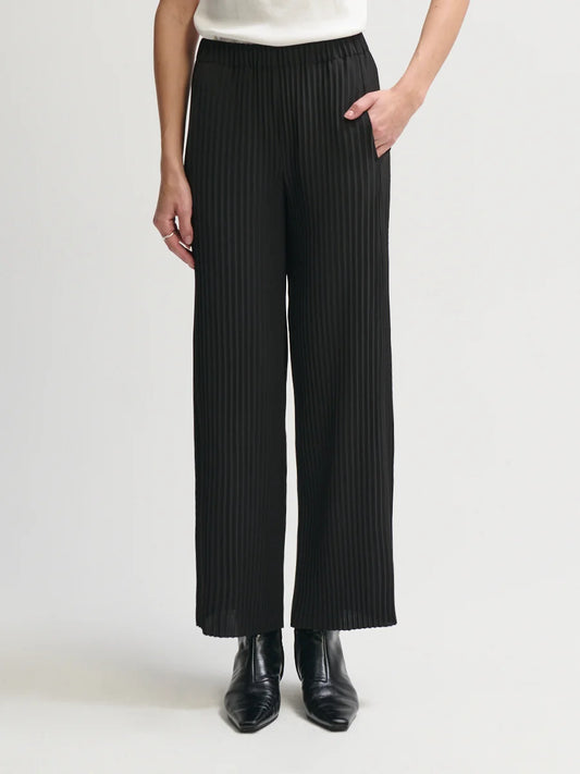 PLEATED PULL-ON PANT 100226