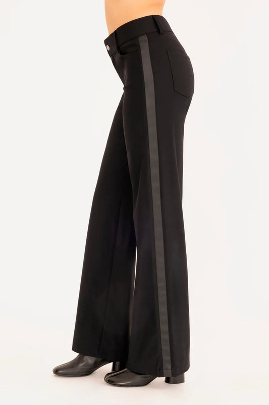 WIDE LEG JEAN PANT 090326