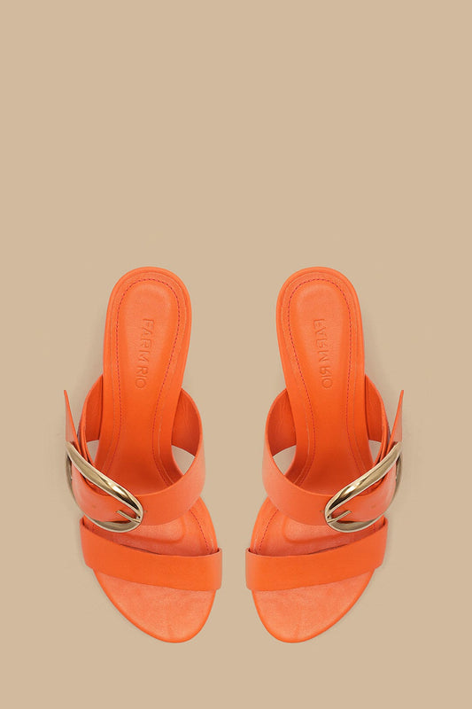BUCKLE WEDGE SANDAL 031825