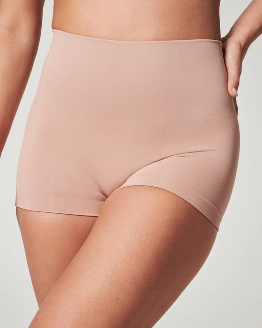 SPANX SHAPE BOYSHORT