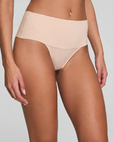 SPANX SUPERSMOOTH THONG