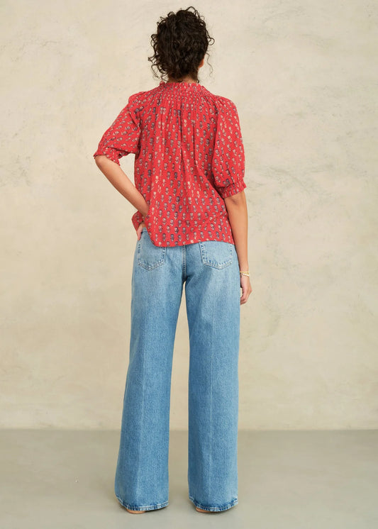 ARI SHORT SLEEVE TOP 042026