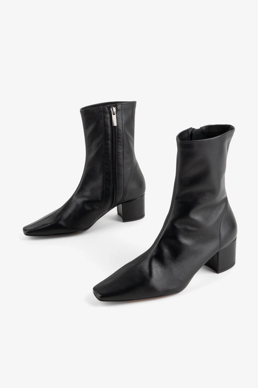 CARLTON HEELED MID BOOT 120125