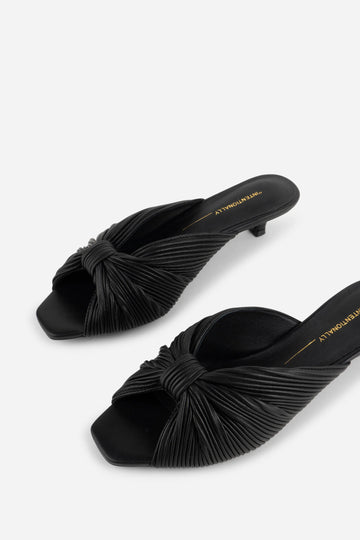 CURFEW KITTEN HEEL 032725