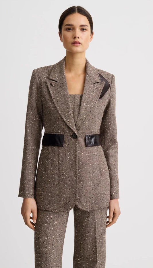 TAILORED BOYFRIEND BLAZER 082426