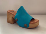 BTU DAISY CLOG