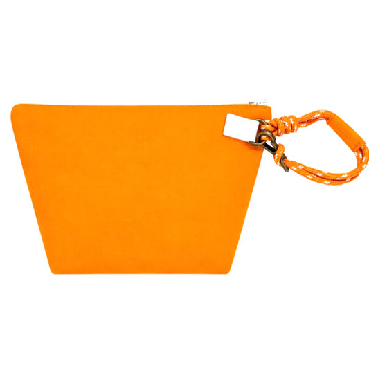 IMPERFECT HEART WRISTLET 051526