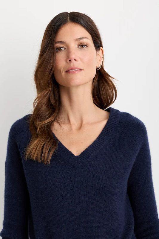 BLAKELY CASHMERE VNECK 091526