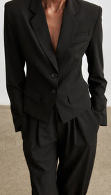 TWO BUTTON TILLIE BLAZER 032026