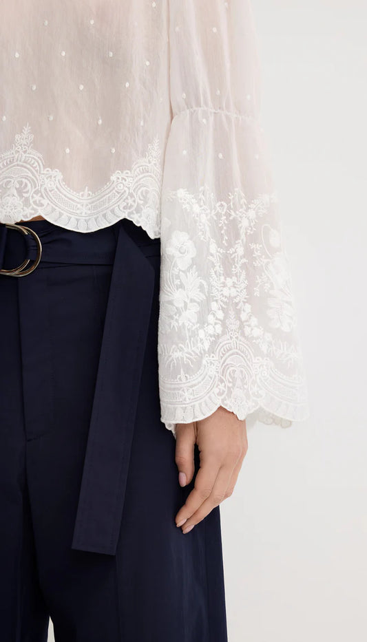 EMBROIDERED BELL SLEEVE 041526