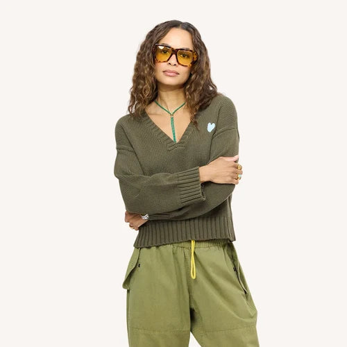 SATURDAY V NECK SWEATER 082226