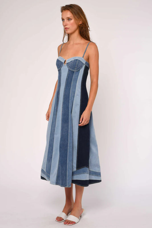 MACKENZIE DENIM DRESS 021026