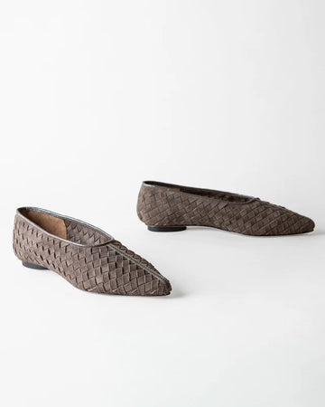 ZELDA WOVEN FLAT 082126