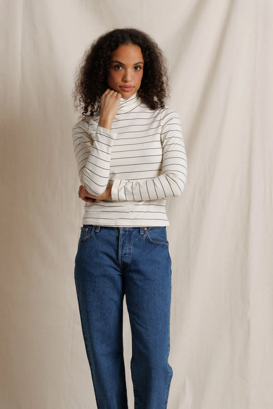 CINDY TURTLE NECK 092626