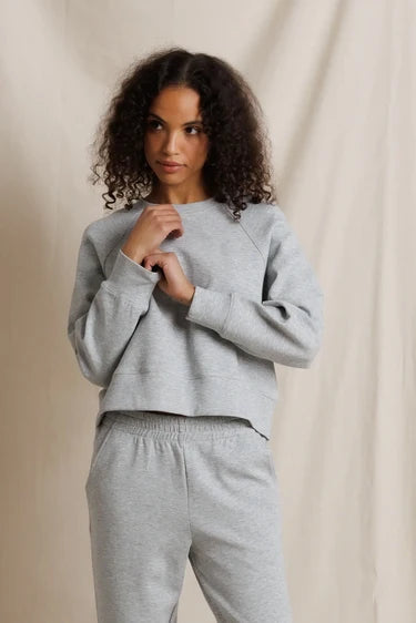 NELL CREW NECK
